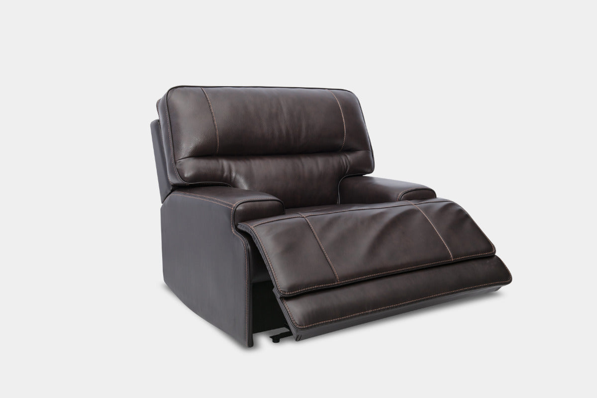 010994815:Odin 3 Power Recliner, Angled