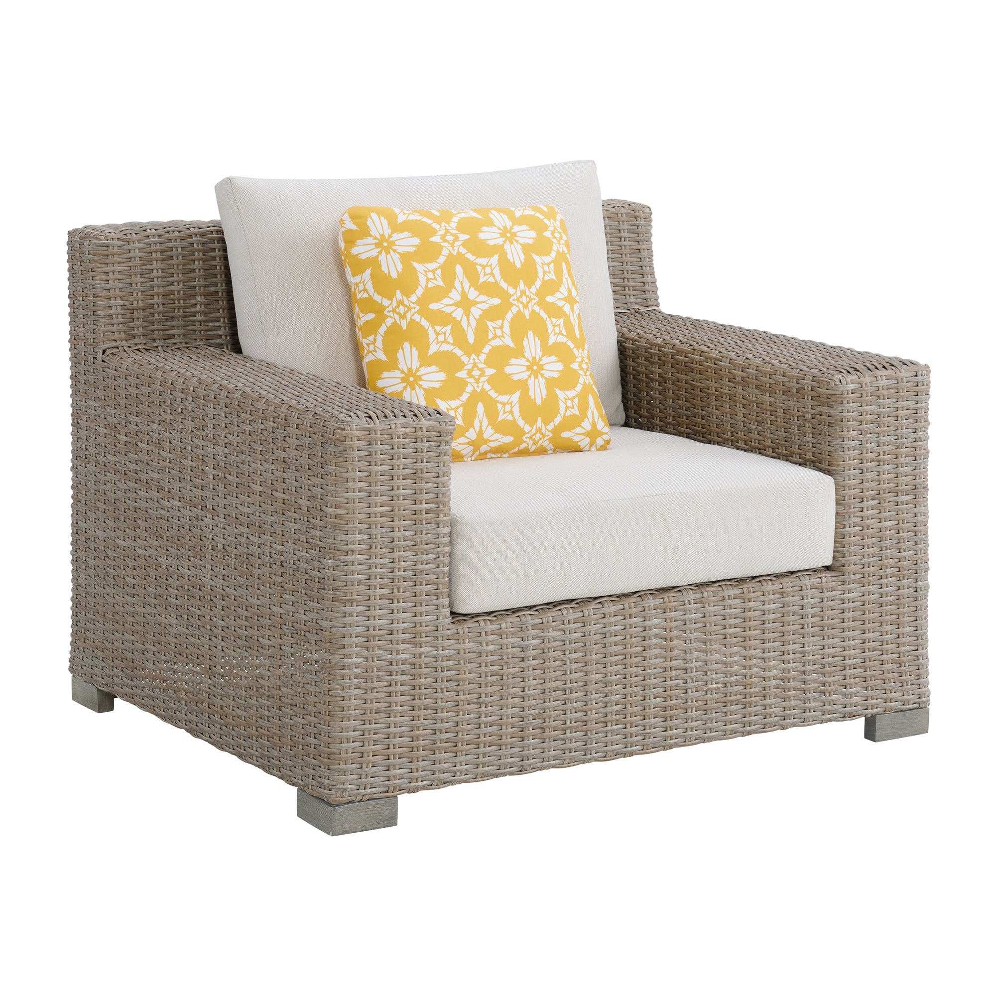 066416985:Ollie Outdoor Accent Chair, Angle