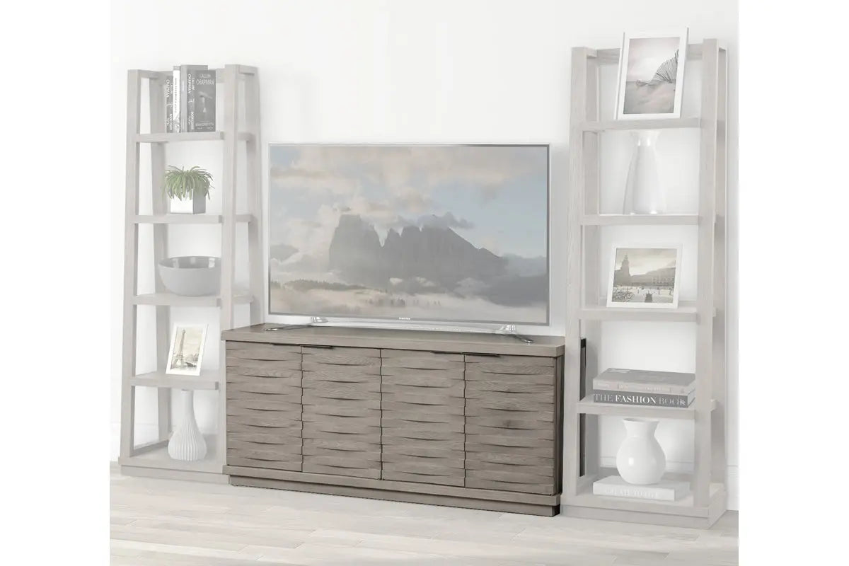 221816178:Pure Modern, Image 1