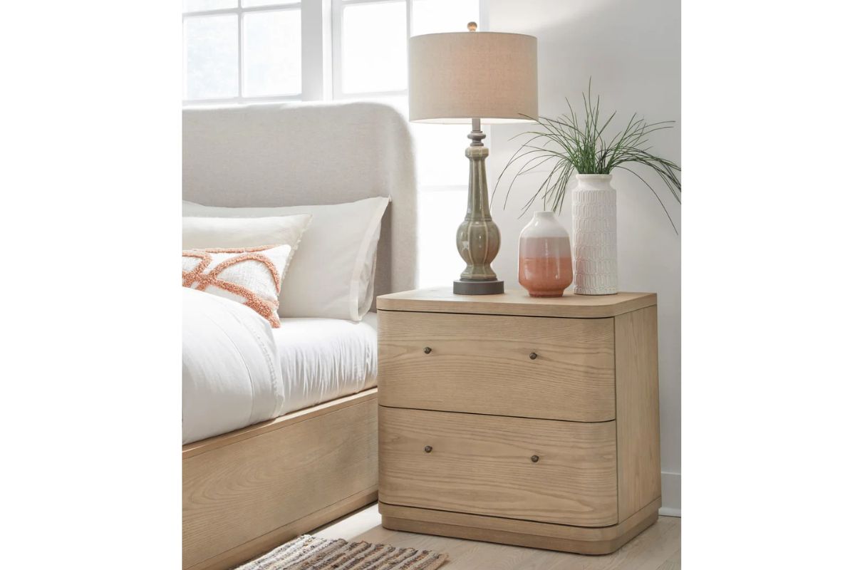 065589520:Penny Nightstand, 