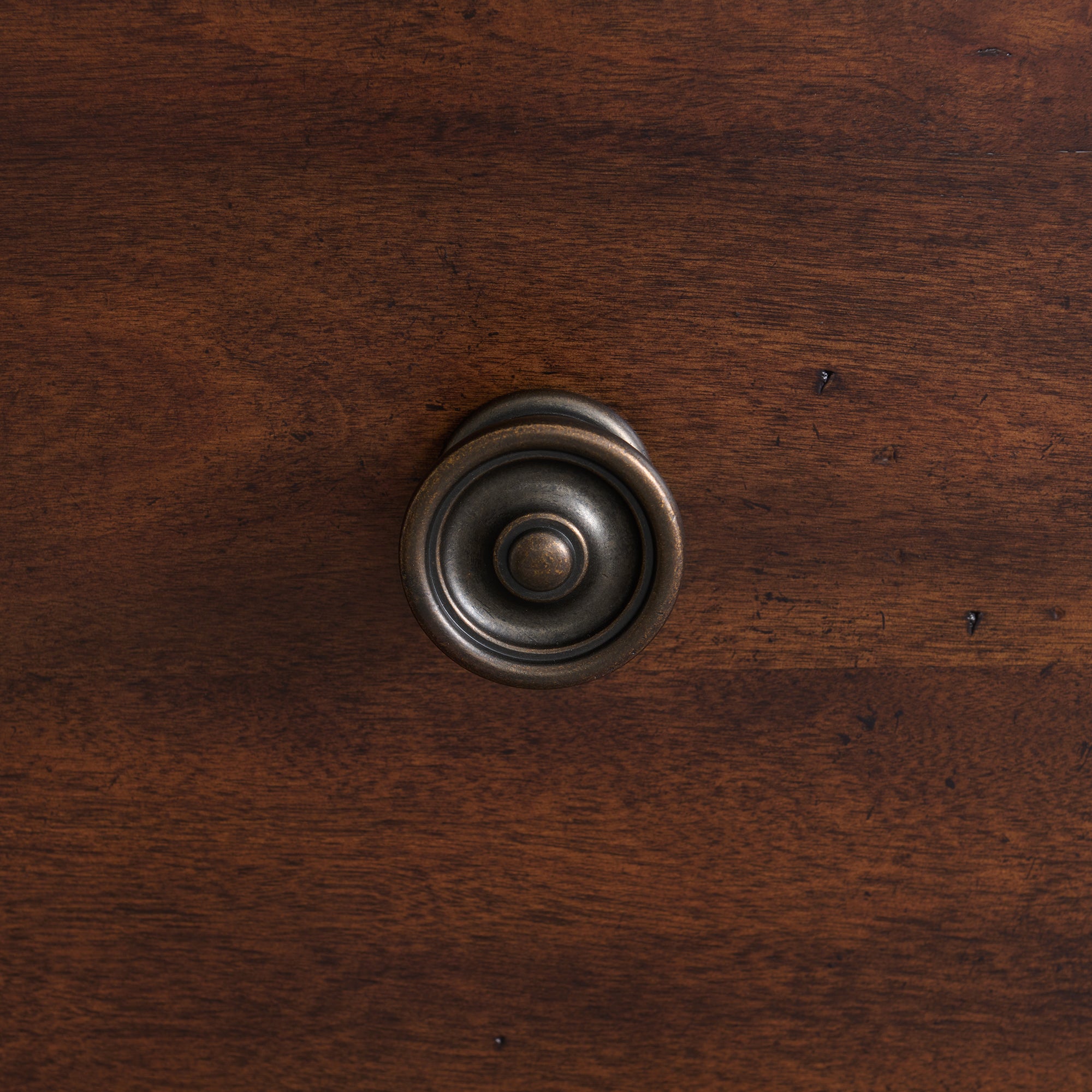 525745881:Phillipe Chest, 