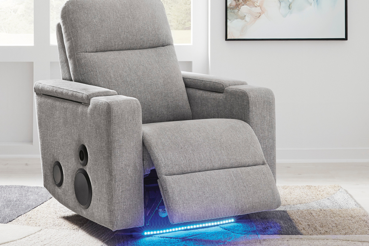 802920971:Pineland 3 Power Theater Recliner, Styled