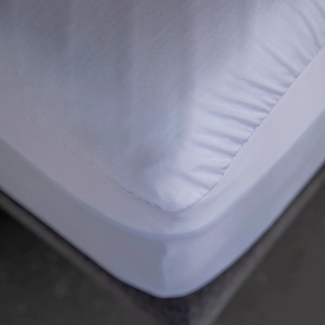 012635361:Poly Knit Mattress Pad, Side