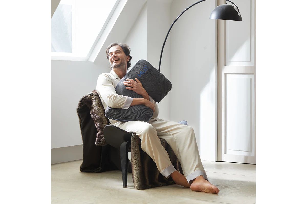 753497838:Mlily Powercool Shoulder Pillo, Styled