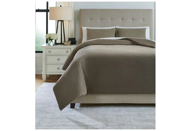 180615883:Eilena Comforter Set
