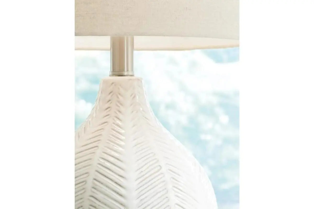 295612149:Rainermen Lamp, 