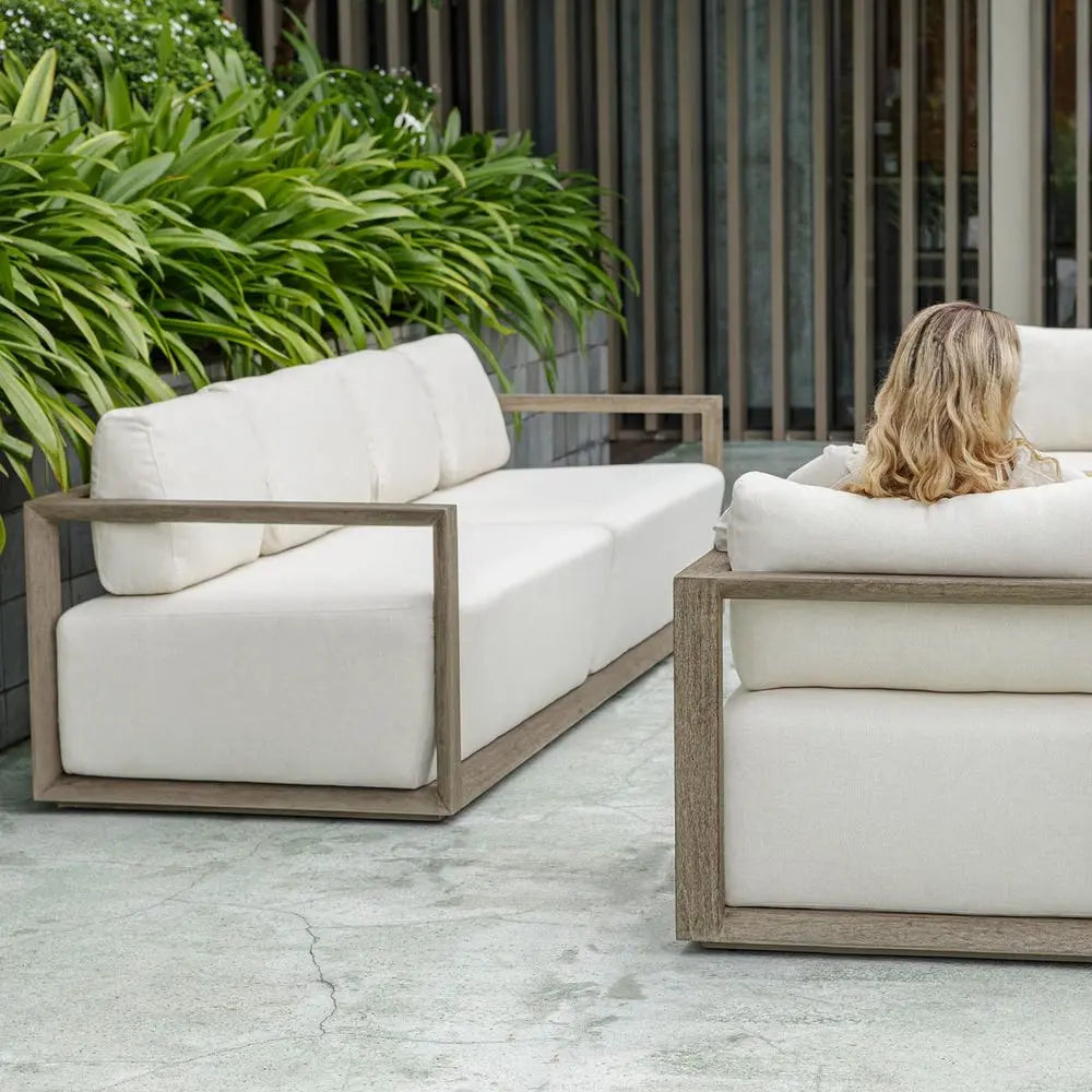 046956456:Remsen Outdoor Sofa, Styled