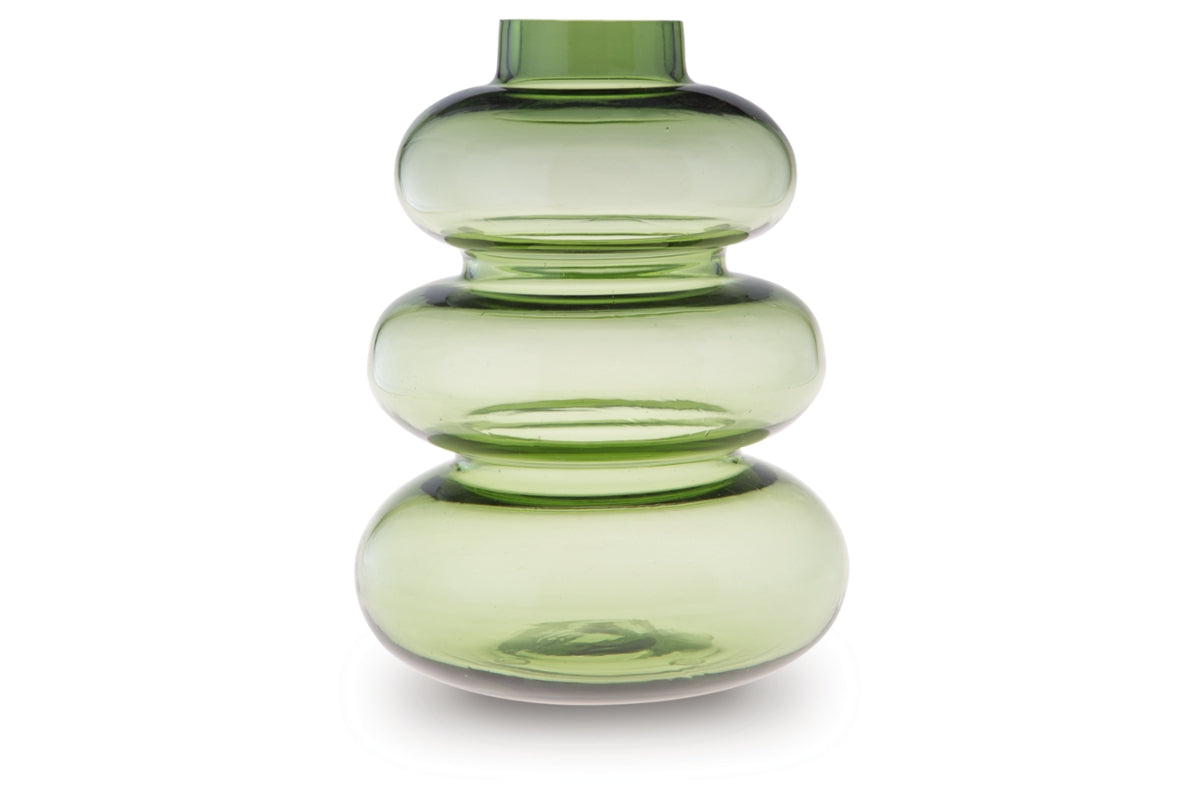 234415459:Renethorne Vase, Front