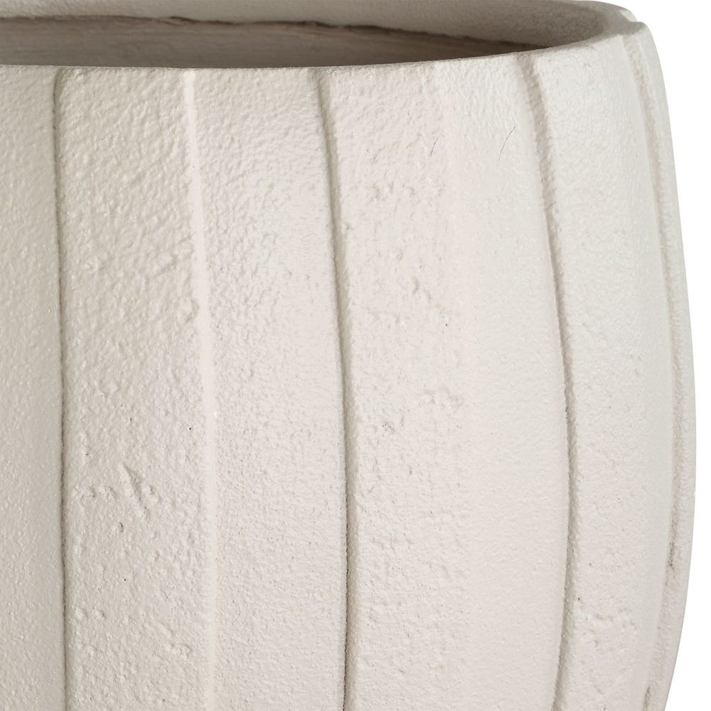 040107966:Ridgehaven Vase, 