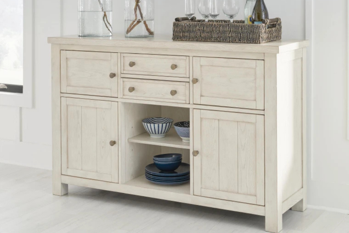 084018070:Robbinsdale Sideboard, Styled