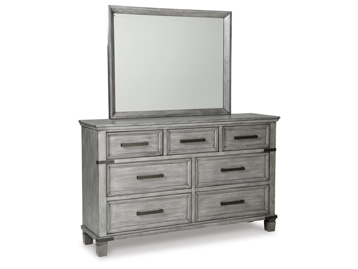 RUSSELY09:Russelyn Storage Bed & Dresser, AngledAngle