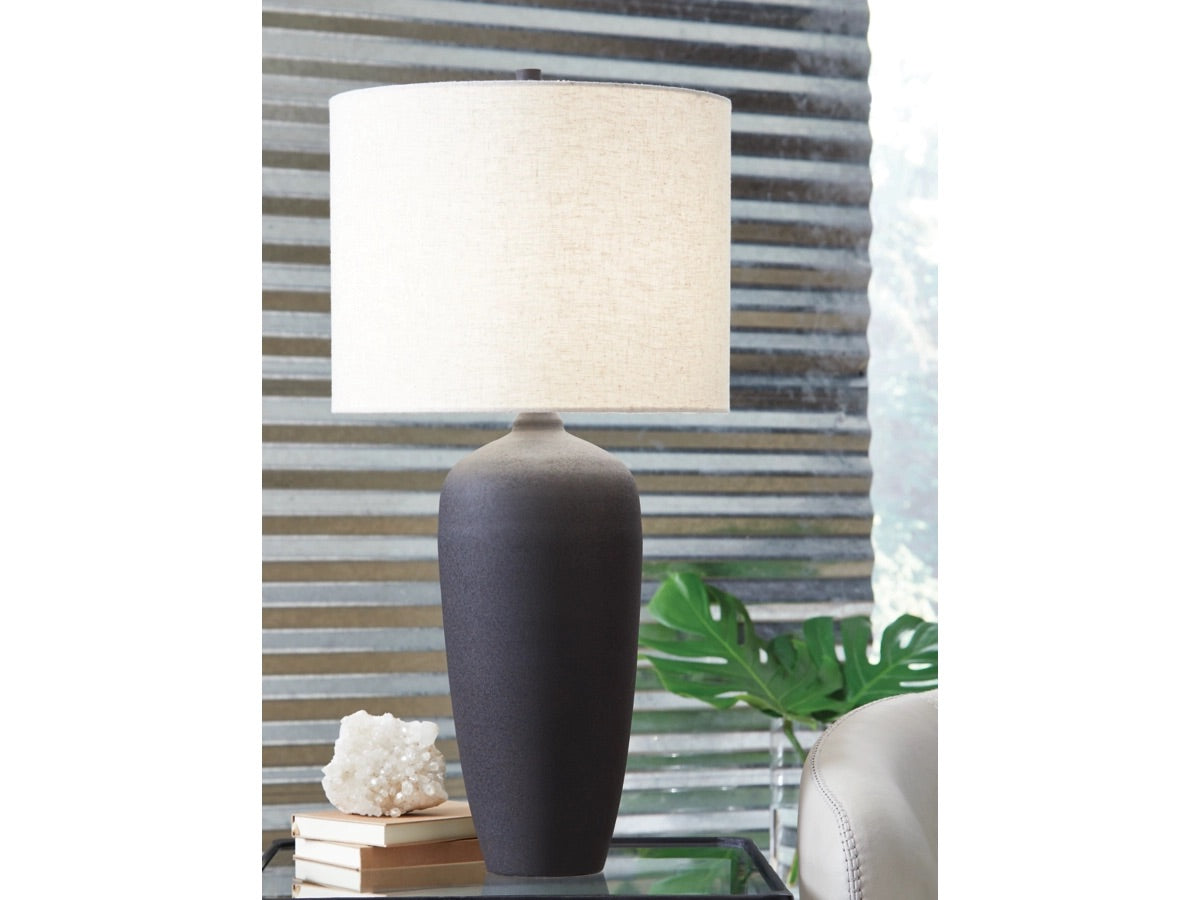 371060952:Ryenburg Lamp, Styled