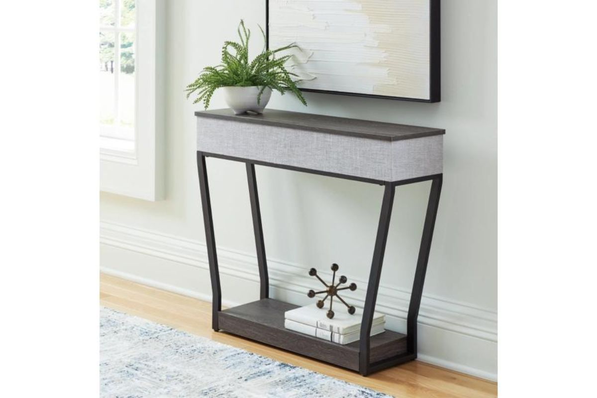 419942842:Sethlen Sofa Table, Styled