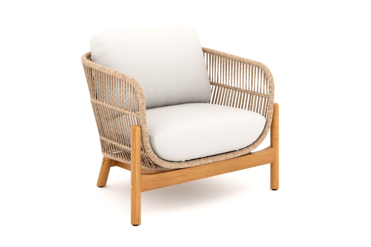 SOLSTICE0:Solstice Outdoor Sofa & Chair , AngledAngle