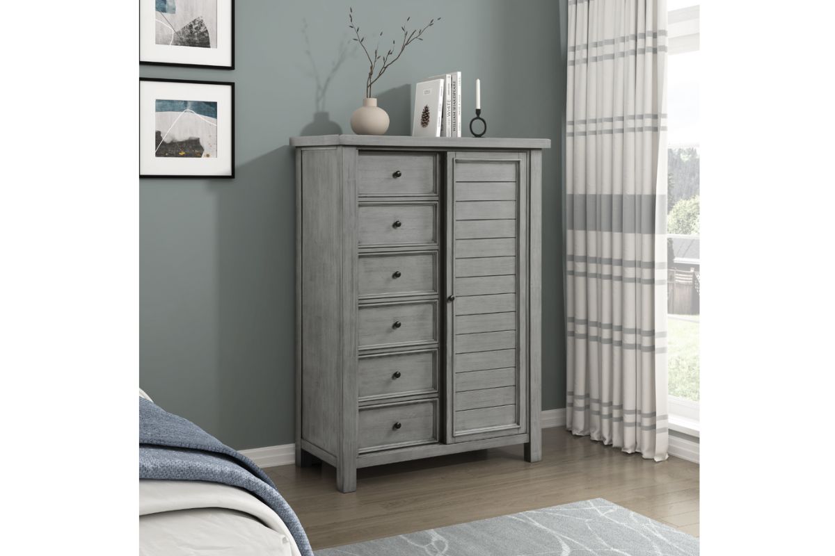 716827991:Sonora Mans Chest, Styled