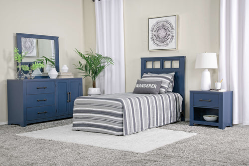 738800985:St Regis Blue