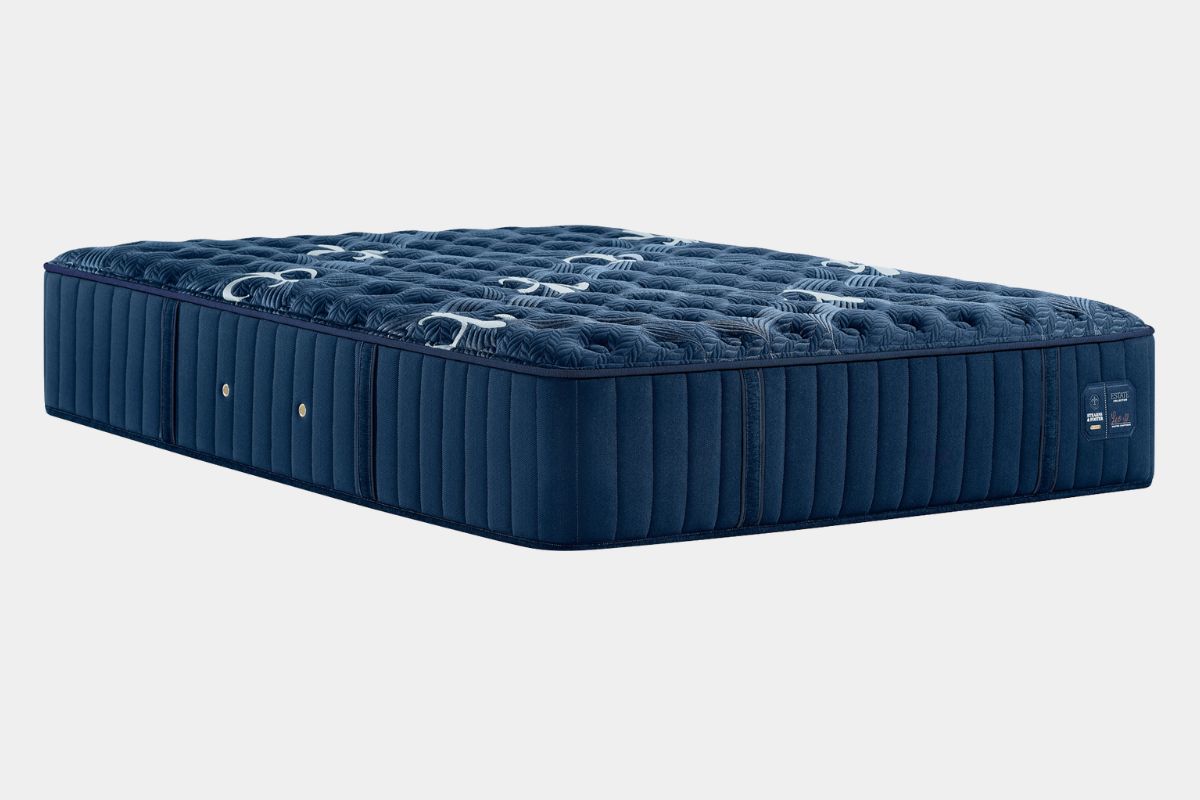 699634168:Stearns & Foster Estate 2.0 Tight Top Mattress, Angled