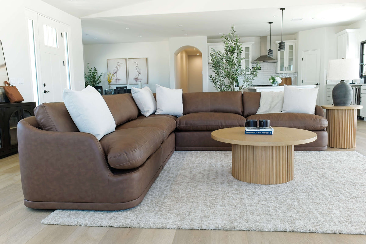 STRATUS00:Stratus 5 Piece Sectional, StyledFront