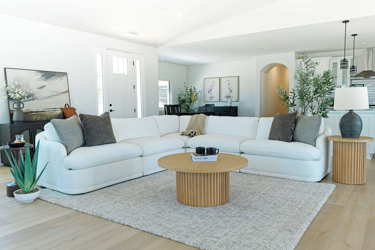 STRATUS50:Stratus 5 Piece Sectional, StyledAngle