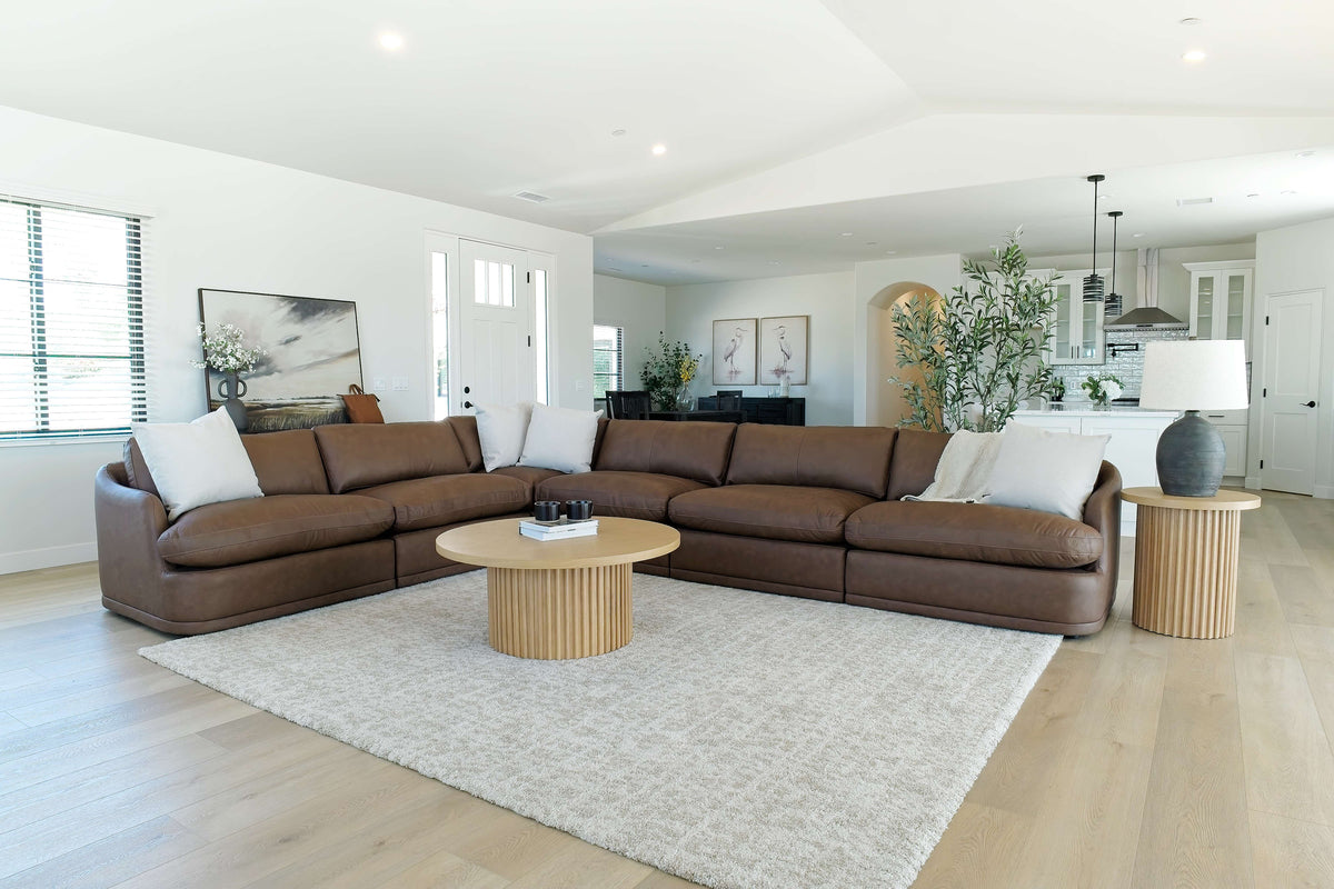 STRATUS10:Stratus 6 Piece Sectional, StyledAngle