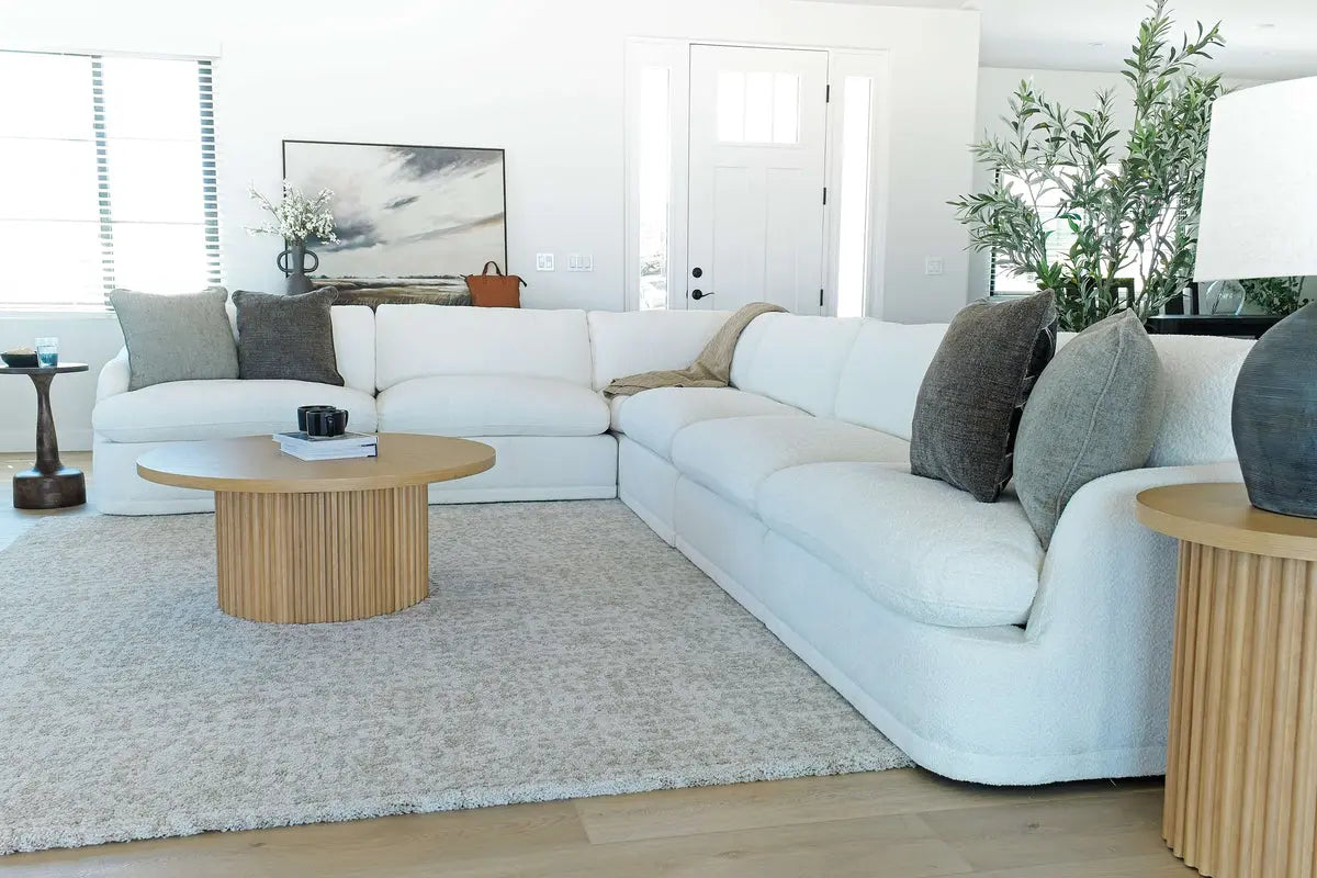 STRATUS60:Stratus 6 Piece Sectional, StyledSide