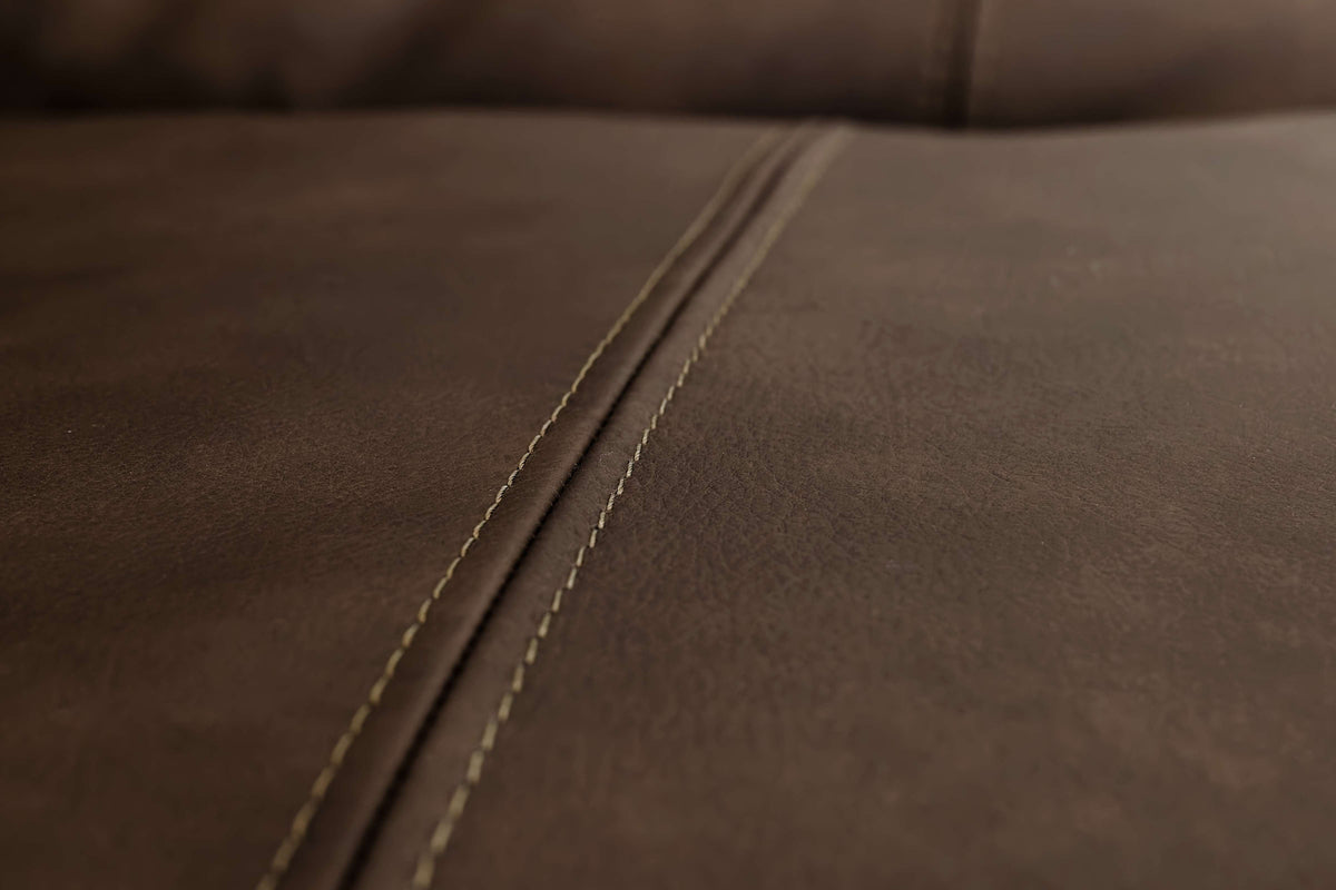 STRATUS03:Stratus Sofa & Loveseat, 