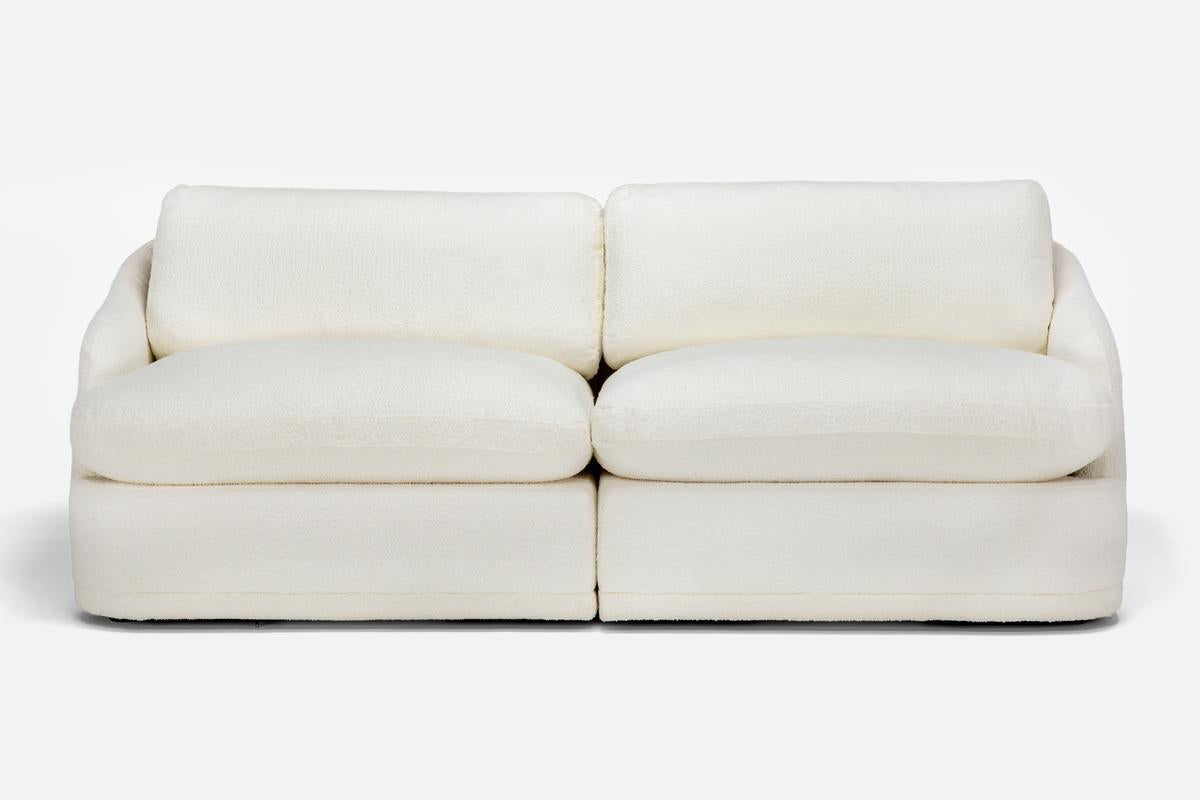 STRATUS04:Stratus Loveseat, Front