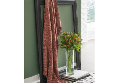 722633085:Tamish Throw Blanket, Styled