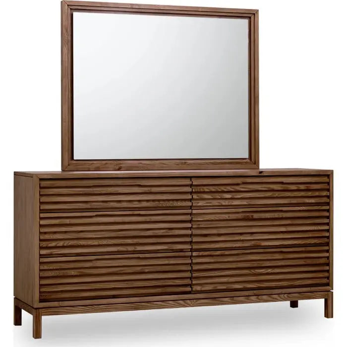 099545564:Tanner Mirror, Angle