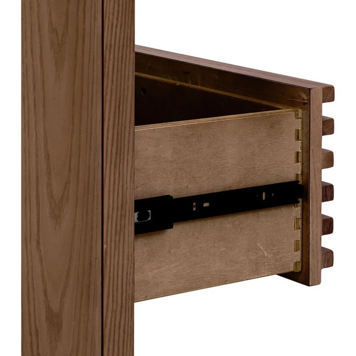 076390407:Tanner Dresser, 