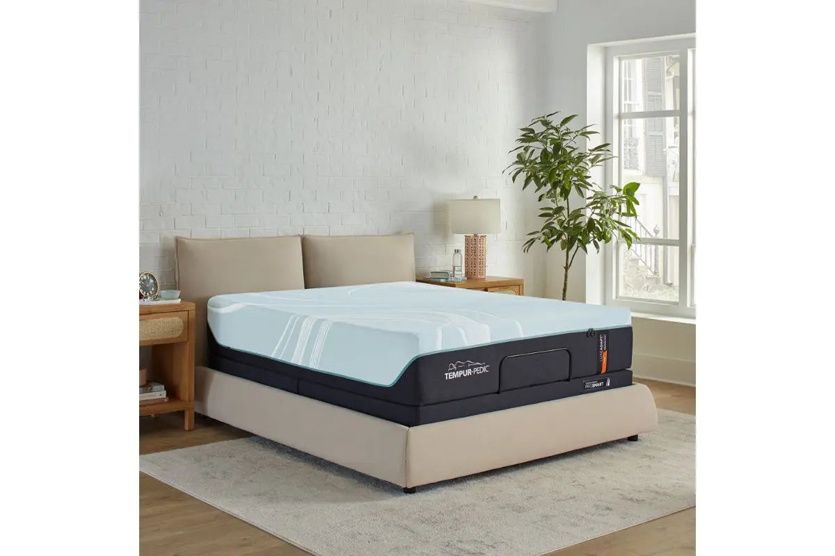 289355943:Tempur Pedic Tempur Luxe Adapt, Styled