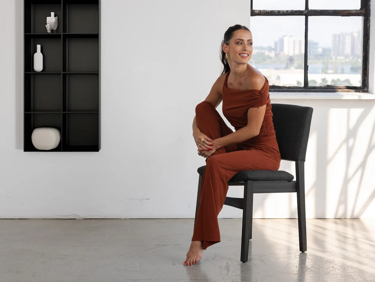 343086104:Transformer Side Chair, Styled