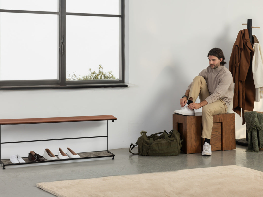 438255982:Transformer Dining Bench, Styled