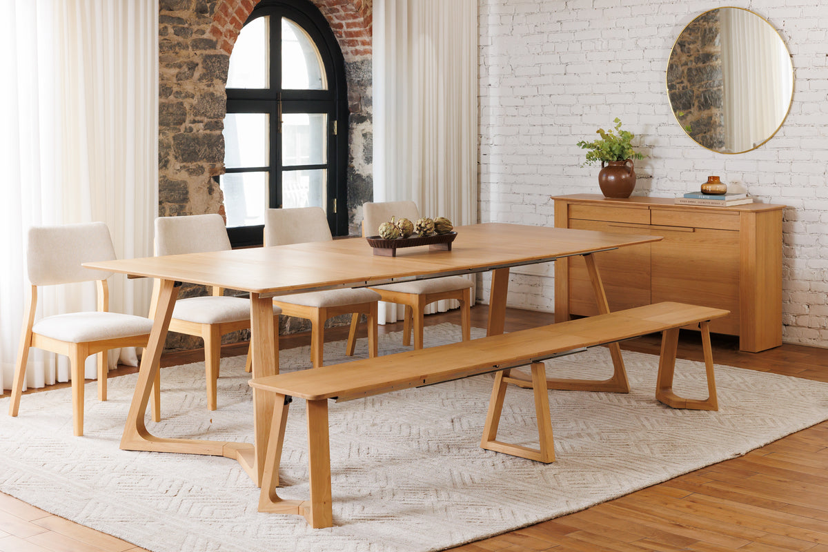 060186927:Transformer Nova Dining Table, Styled