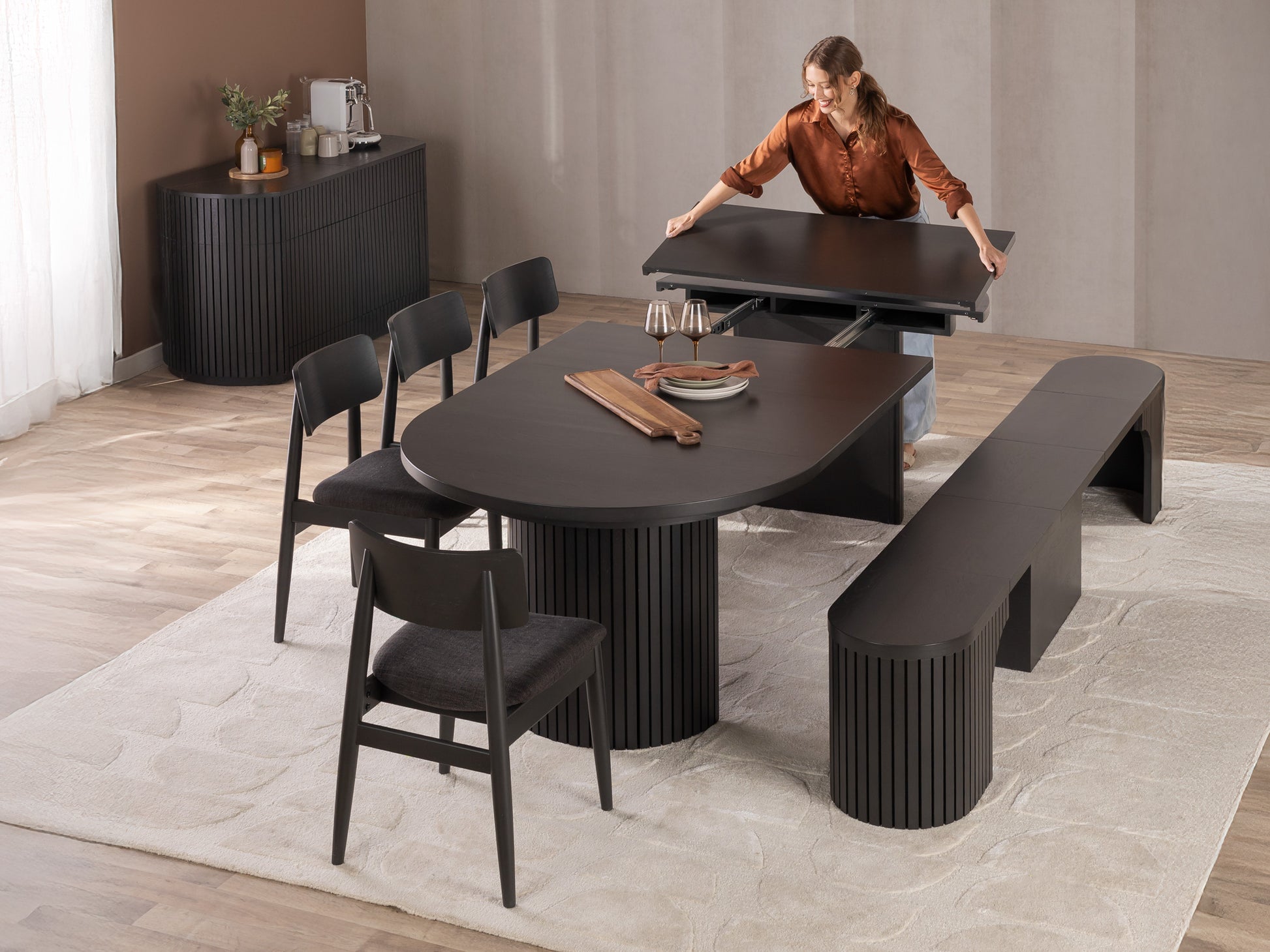 TRANSFM19:Transformer Round Dining Table, Styled