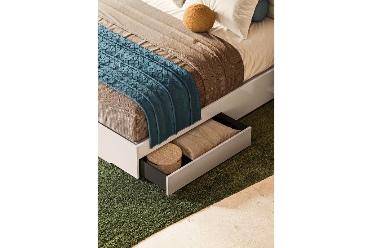 TULLIA016:Tullia Upholstered Panel Bed W, 