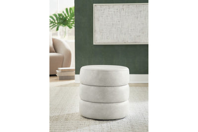 024619277:Ummi Accent Ottoman, Styled