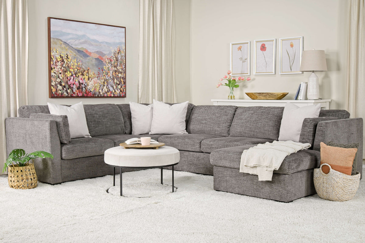 VIVIAN018:Vivian Full Pullout Tux Chaise, Styled