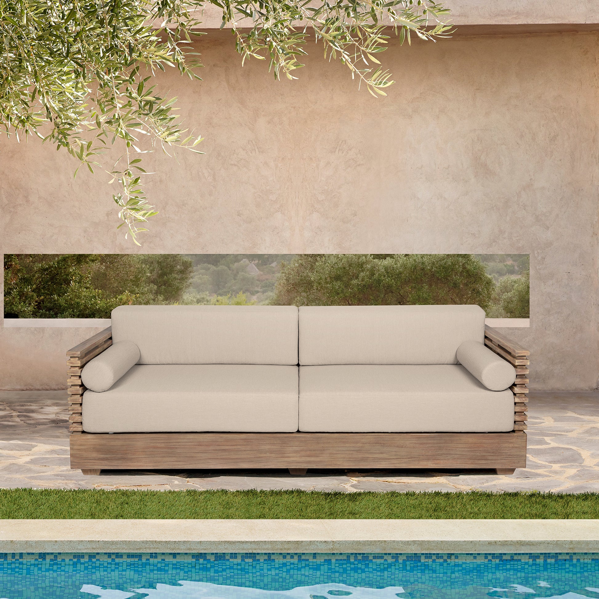 569185819:Vivid Outdoor Sofa, Styled