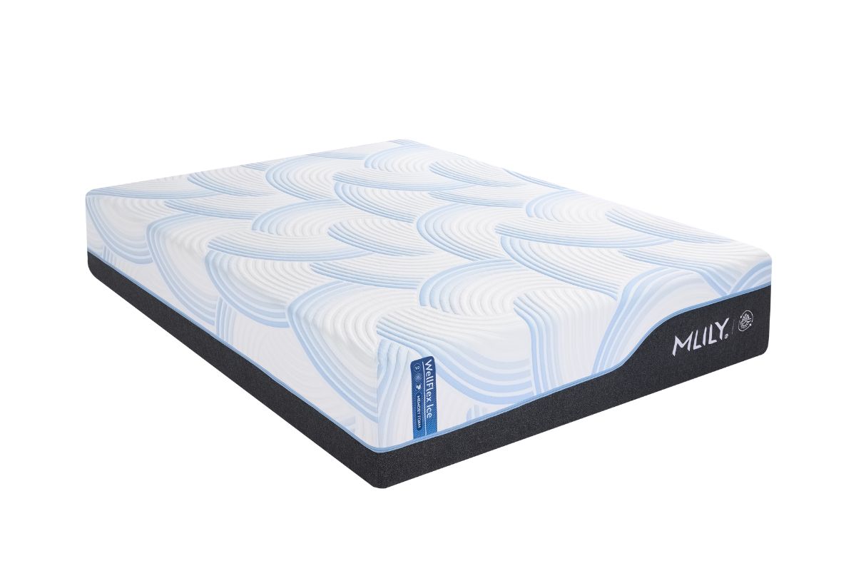 340907280:Wellflex Ice 3 Plush Mattress, Angle