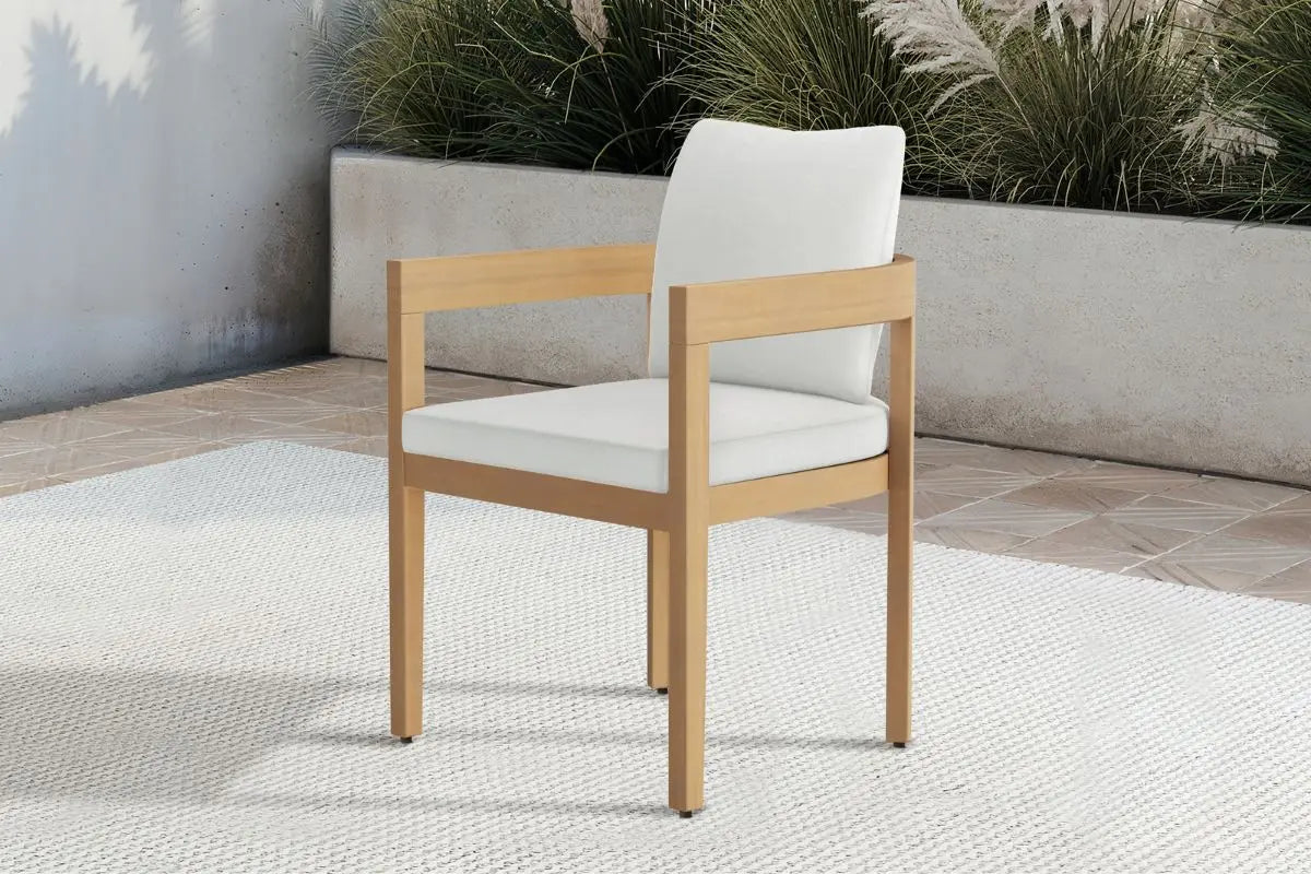 WESLEY000:Wesley Outdoor Dining Table & , Styled