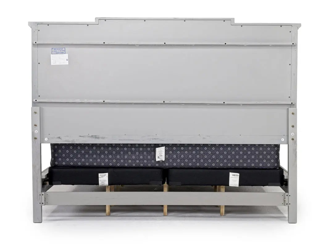 WILLOWB42:Willowbrook