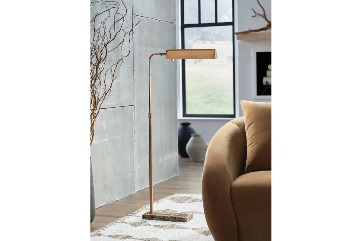 730842238:Yafe Lamp, Styled