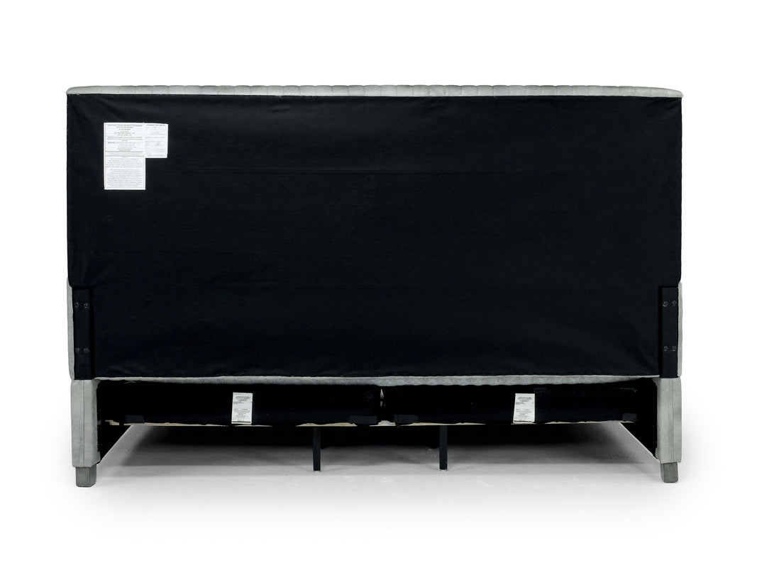 227899241:Yellowstone Panel Bed, Back