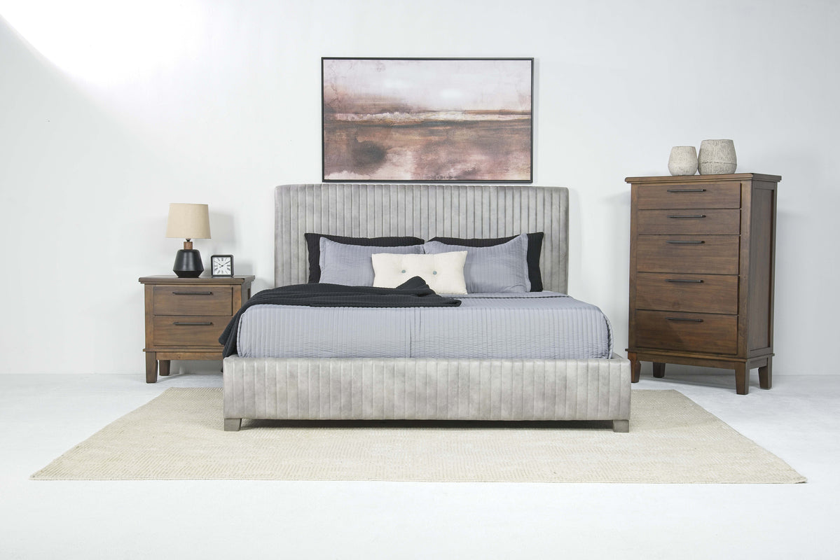 227899241:Yellowstone Panel Bed, Styled