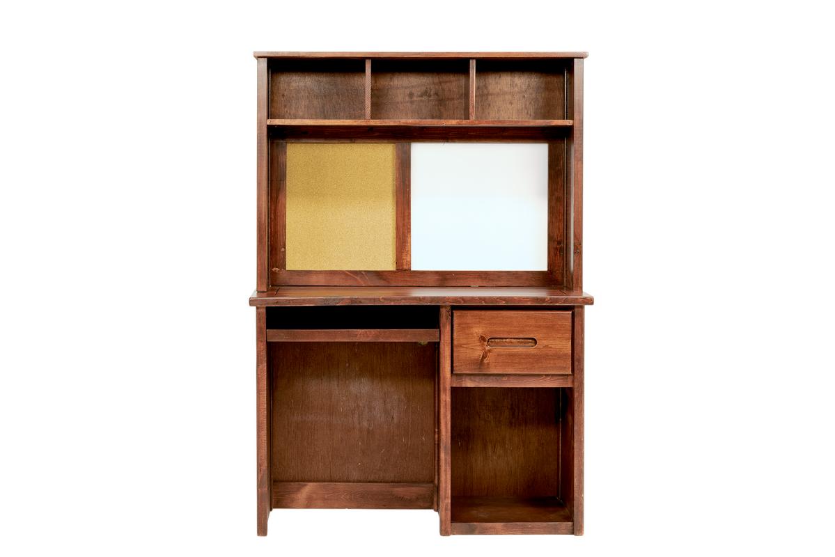 567724900:Young Pioneer