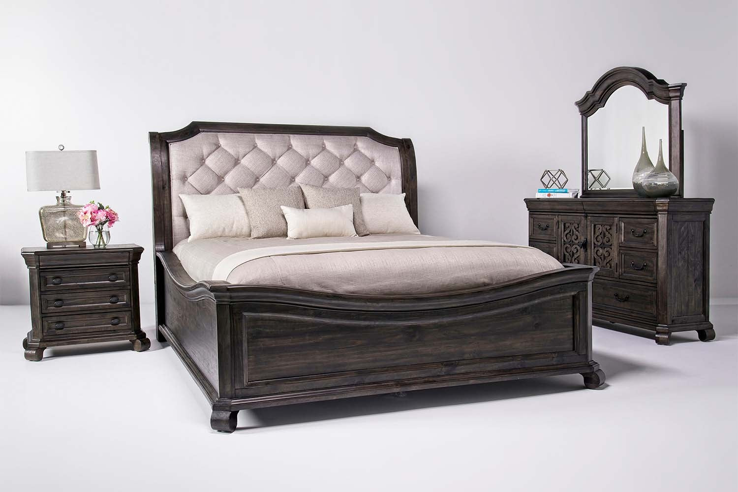 BELLSLHCK:Bellamy Sleigh Bed, Dresser & Mirror in Charcoal, California King, Image 1