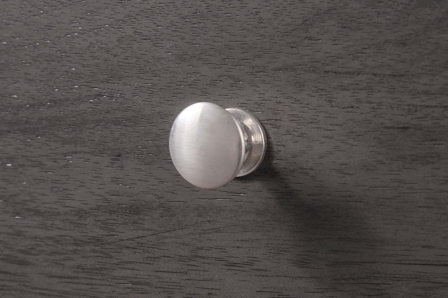 975159496:Remi Chest in Gray, Image 2