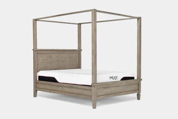 COUNTRY00:Country Side Canopy Bed, 
