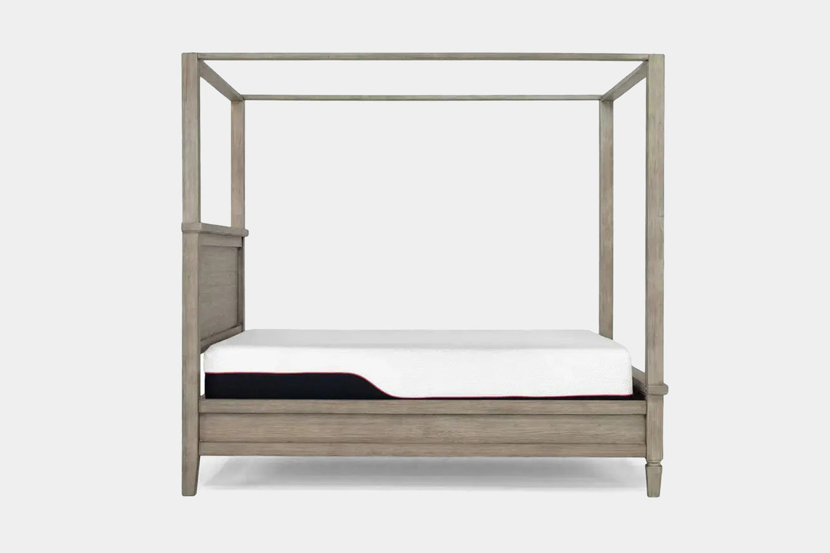 COUNTRY00:Country Side Canopy Bed, 